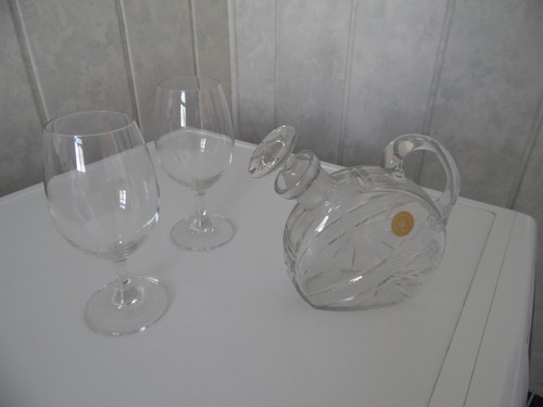 Weinkaraffe mit 2 - l,