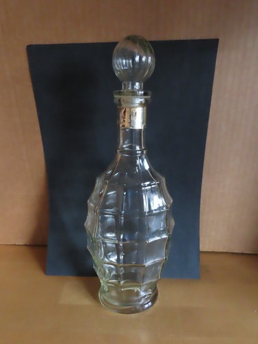 Leere glasflasche mit - glasflasche,