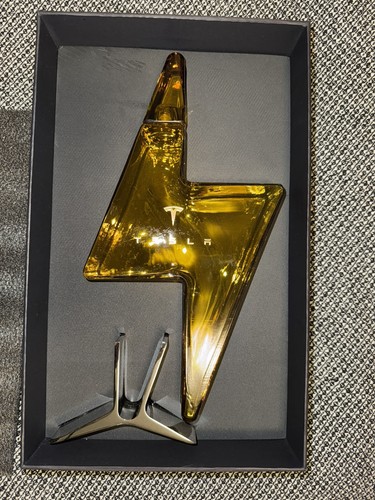 Tesla tequila karaffe - tesla, tequila-karaffe